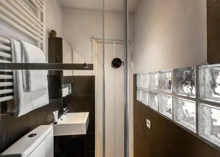 Charming In North Center דירה *