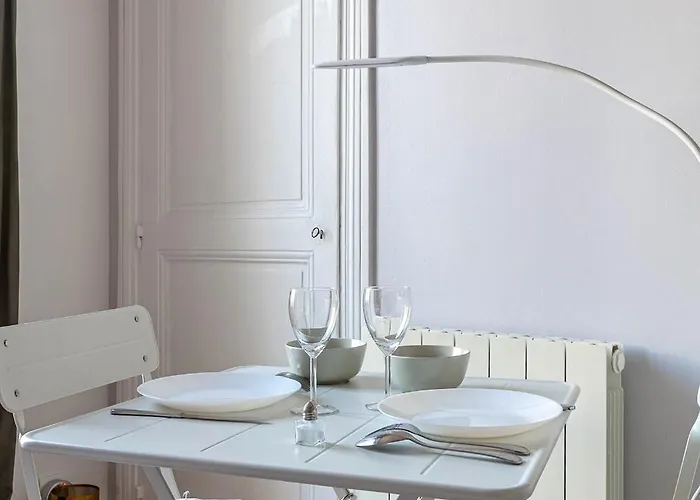 דירה Charming In North Center